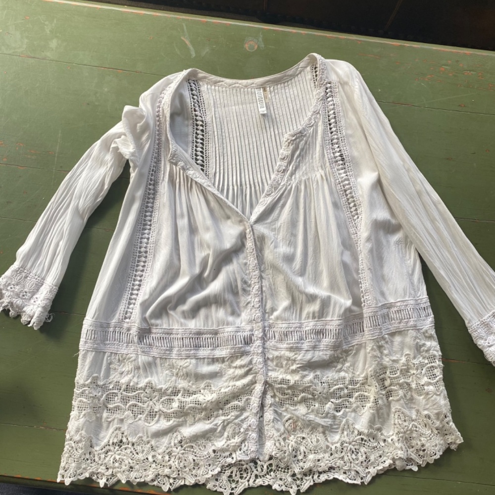 White Tunic Button Down With Lace Trim - image 4